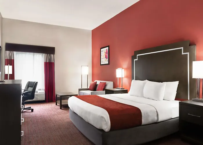 Days Inn & Suites By Wyndham Murfreesboro